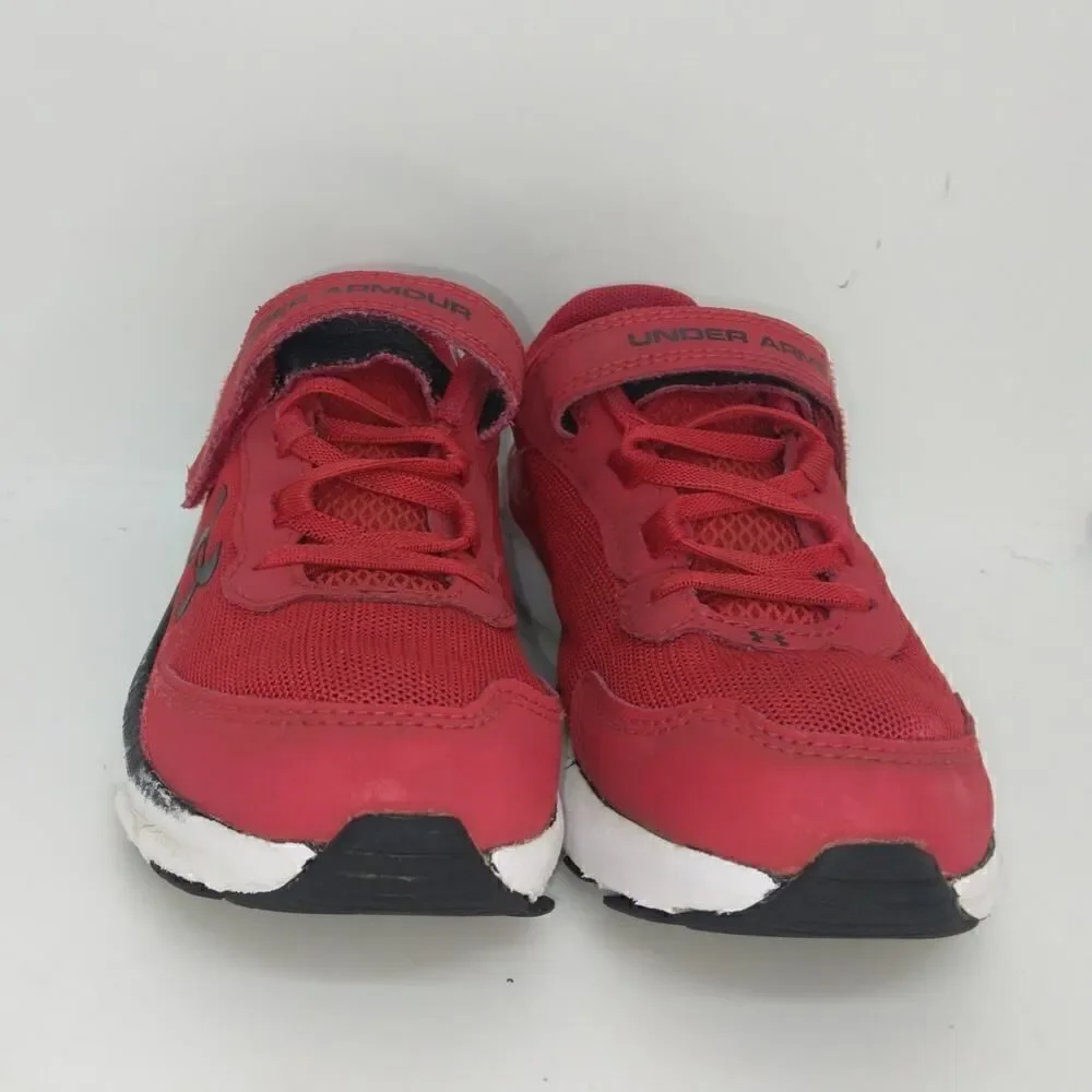 Under Armour Girls Pre-owned Red Running Sneakers - sz. 1 1/2Y